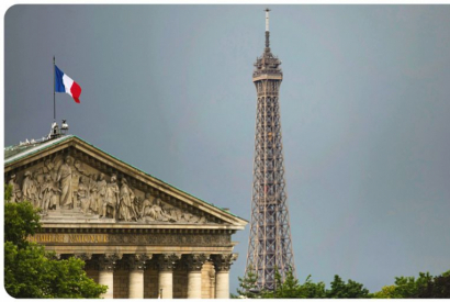 Pourquoi la taxe sur la vape inquiète le corps médical ?